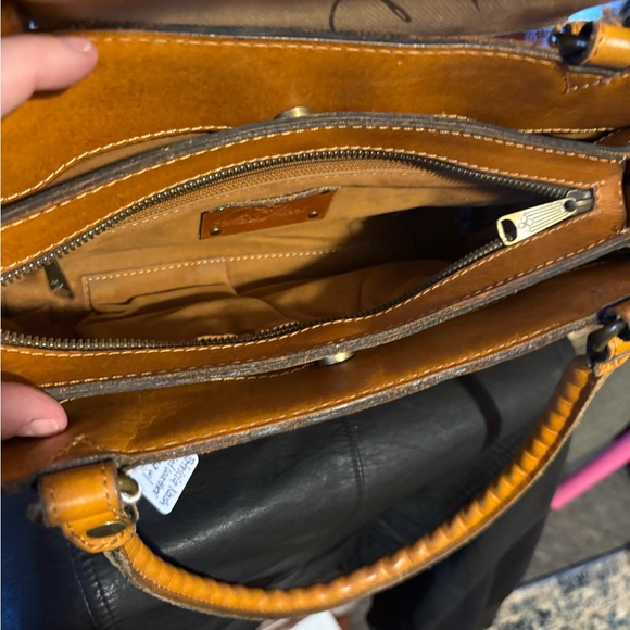 Patricia Nash Embossed Leather Shoulder Bag in Tan - Picture 7 of 12